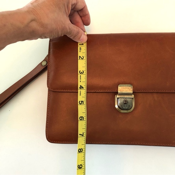 Wilson’s Vintage Buck Brown Leather Clutch Handbag Organizer Unisex Hidden Strap - Picture 5 of 17
